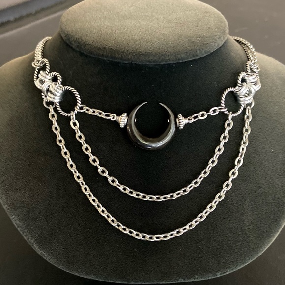 Handmade maille choker & Black crecent moon lunula horns charm goth necklace - Picture 13 of 15